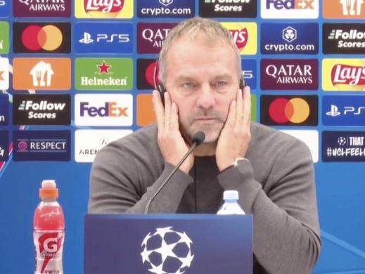 弗利克：孔德是全队的好榜样，他是真正的职业球员